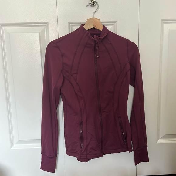 90 DEGREE BY REFLEX WOMENS ATHLETIC JACKET IN BURGUNDY - Picture 1 of 1